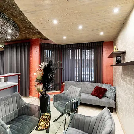 Beni Deluxe 1 Apartment Plovdiv