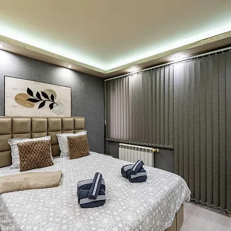 Beni Deluxe 1 Lägenhet Plovdiv